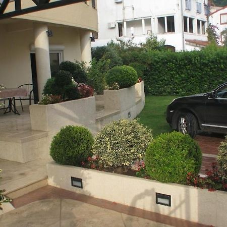Apartmani Mirenza Budva Buitenkant foto