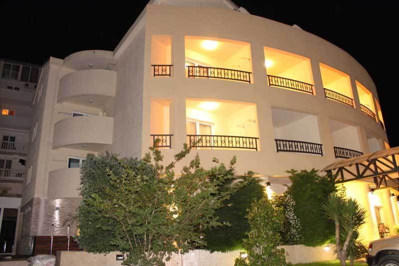 Apartmani Mirenza Budva Buitenkant foto